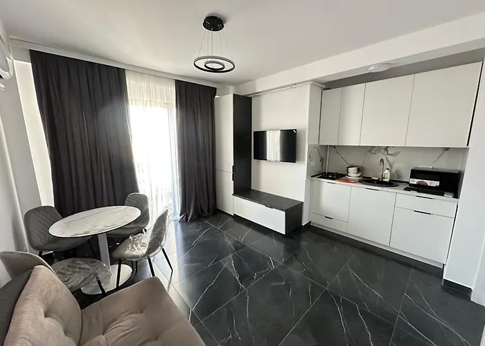 Lägenhet Matymar Black & White Agigea