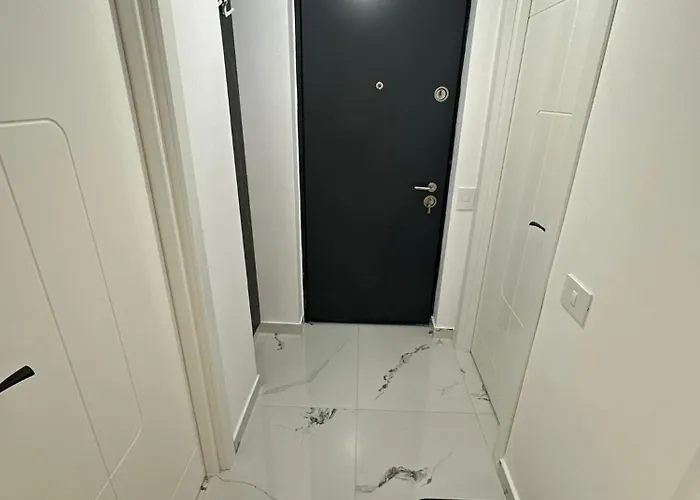 Lägenhet Matymar Black & White *