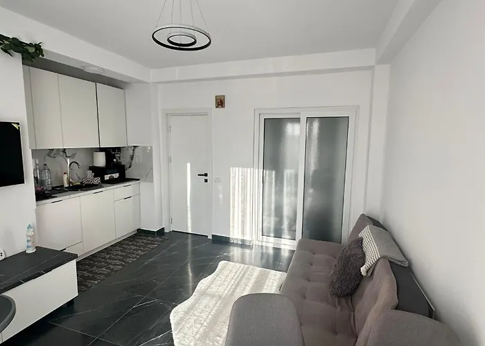 Matymar Black & White Lägenhet *