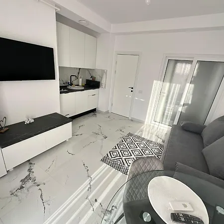 Apartamento Matymar Black & White *